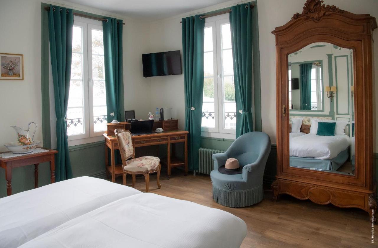 Hotel De Charme La Bonne Adresse - Logis Hotels Le Havre Exterior photo