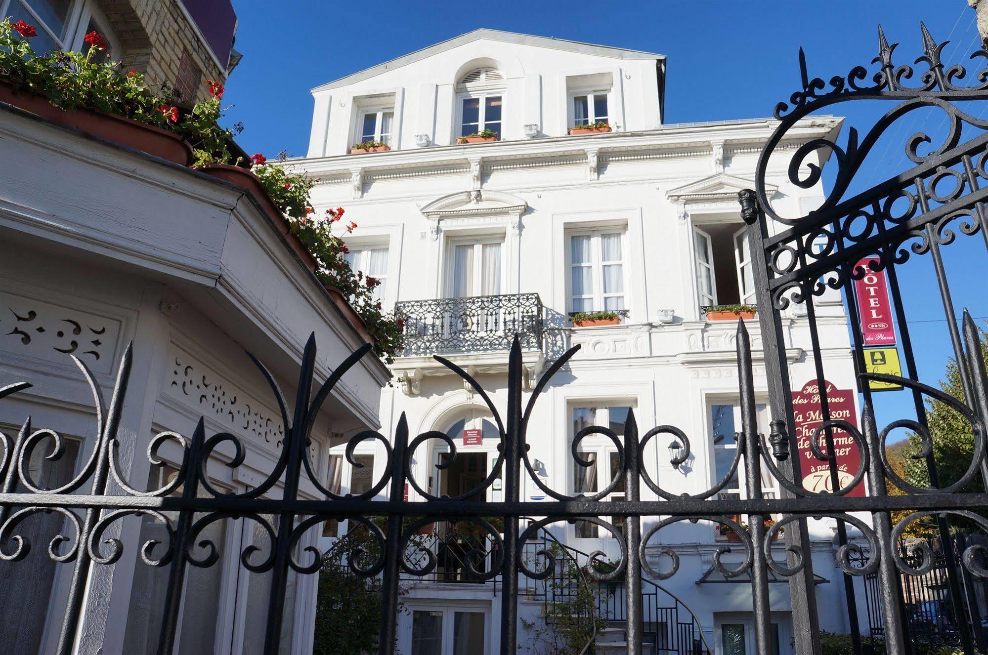 Hotel De Charme La Bonne Adresse - Logis Hotels Le Havre Exterior photo